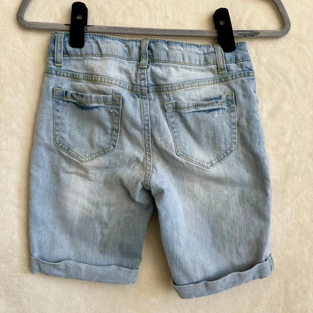 Arizona‎ Girls Youth Size 14 Reg Bermuda Denim Shorts Light Wash Adjustable